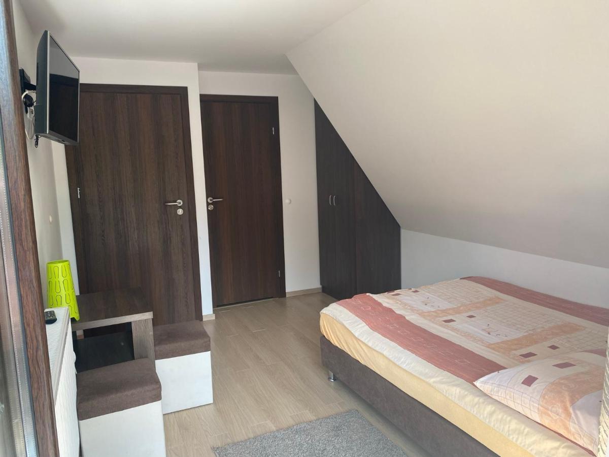 Pokoje Goscinne U Moniki Zakopane Ngoại thất bức ảnh